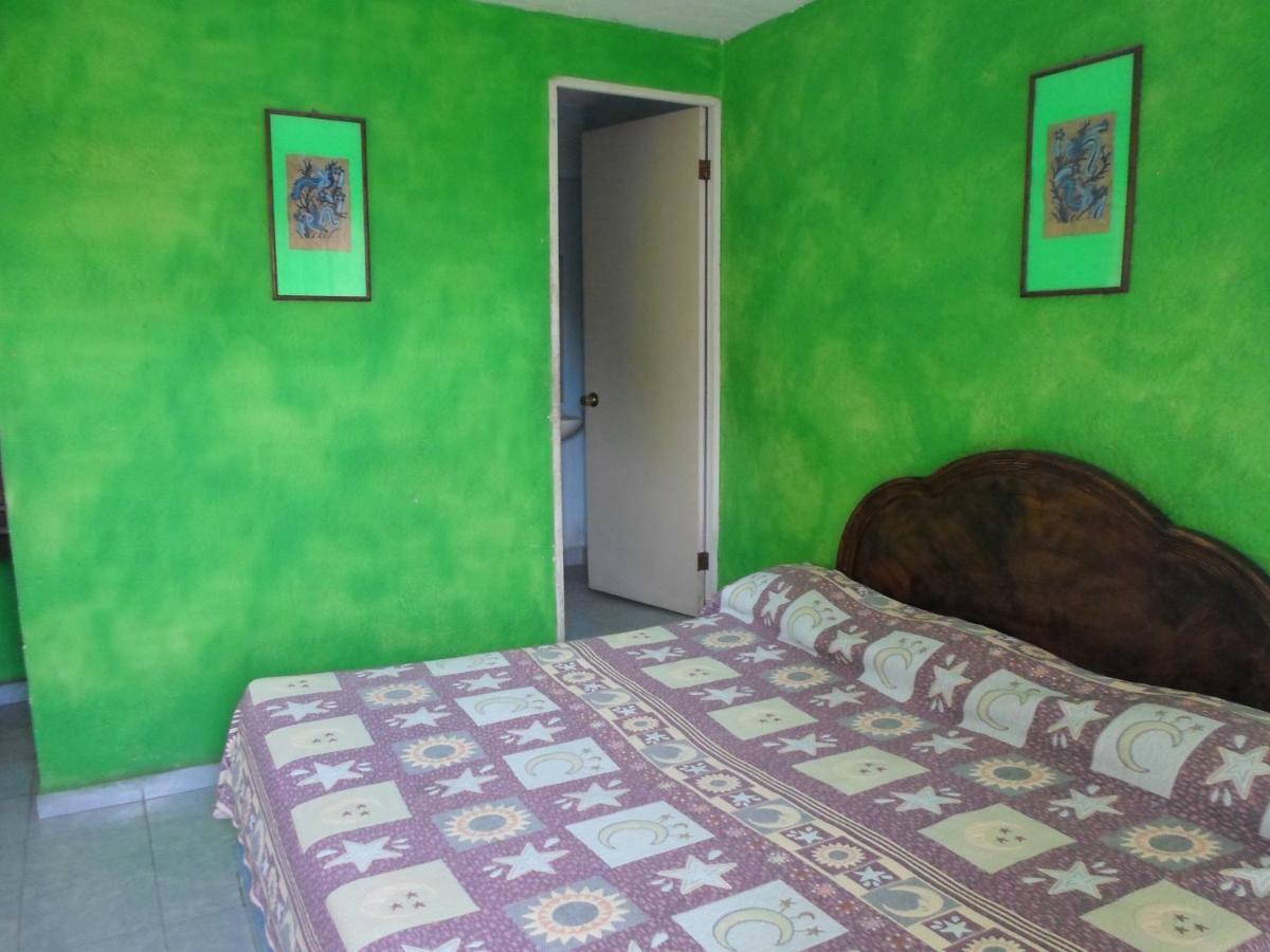 מלון Casa De Huespedes Santa Fe אקפולקו מראה חיצוני תמונה